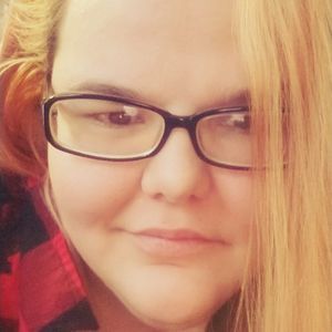 Meet your Posher, Eva